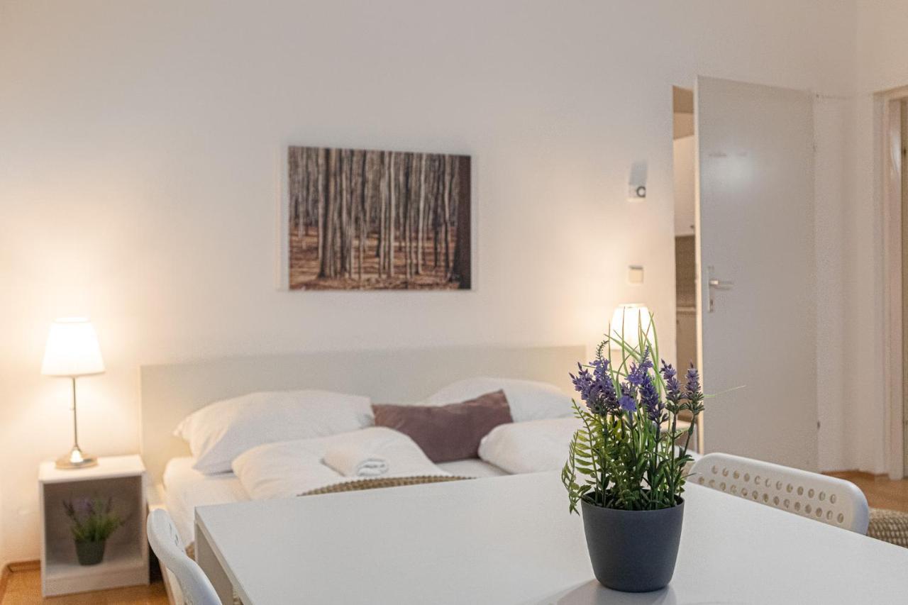 Pleasing 2Br Apt.-Perfect For Longstays Vienne Extérieur photo